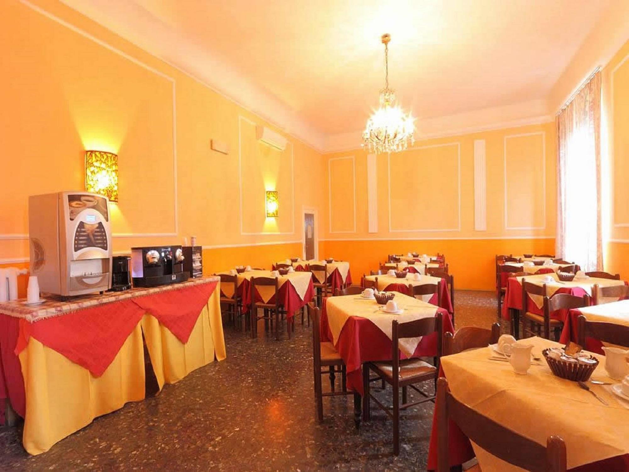 Hotel Savonarola Флоренція Екстер'єр фото